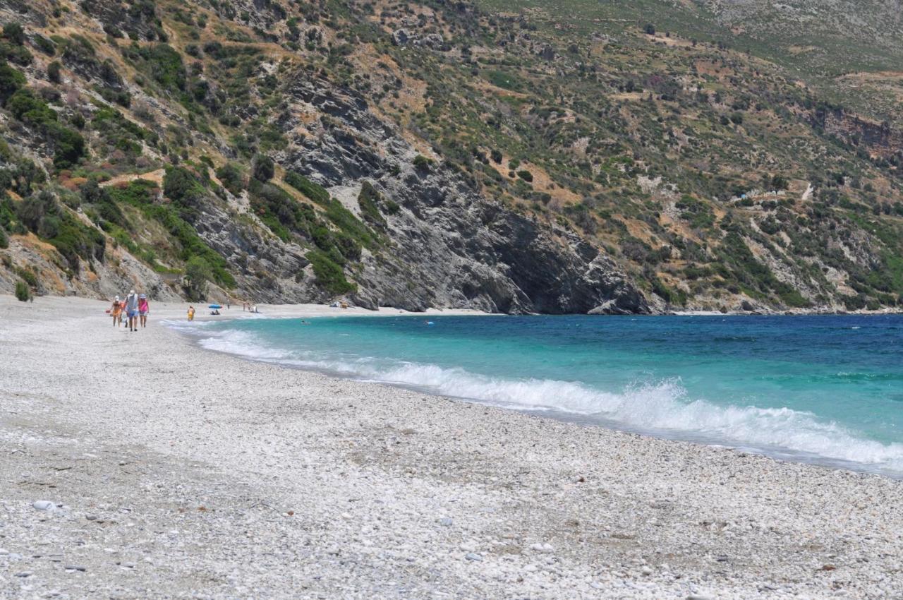 Agnanti Villa Akhladherí Dış mekan fotoğraf