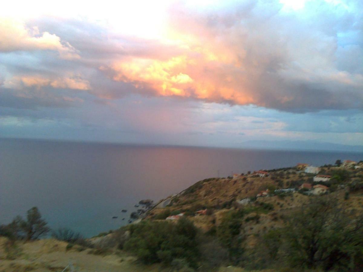 Agnanti Villa Akhladherí Dış mekan fotoğraf
